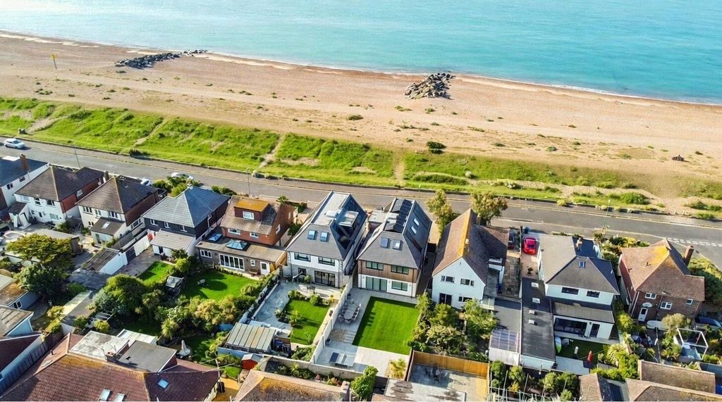 Property photo 1 of 26 Picture No. 29