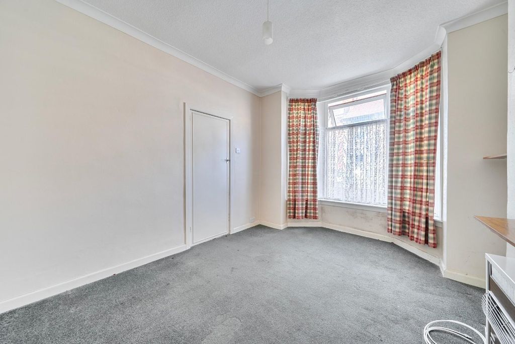 Property photo 3 of 18 1487530-2-6A5653304A013.Jpg
