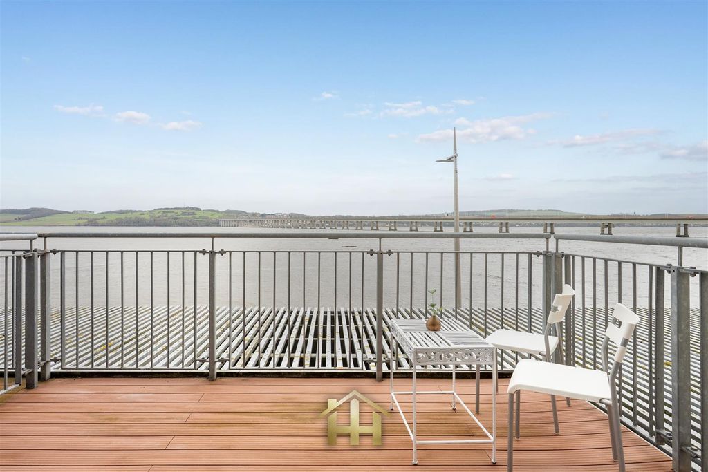 Property photo 2 of 36 45Marineparade-0010.Jpg
