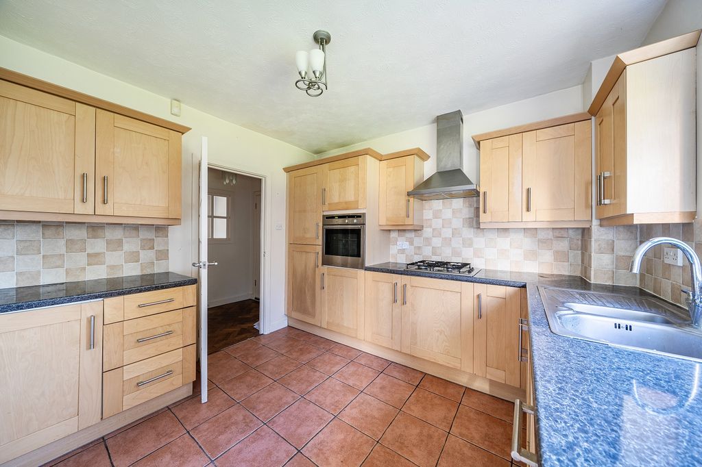 Property photo 3 of 14 Not Specified