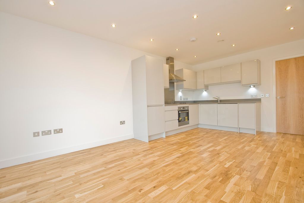 Property photo 1 of 8 Open Plan Living Roo