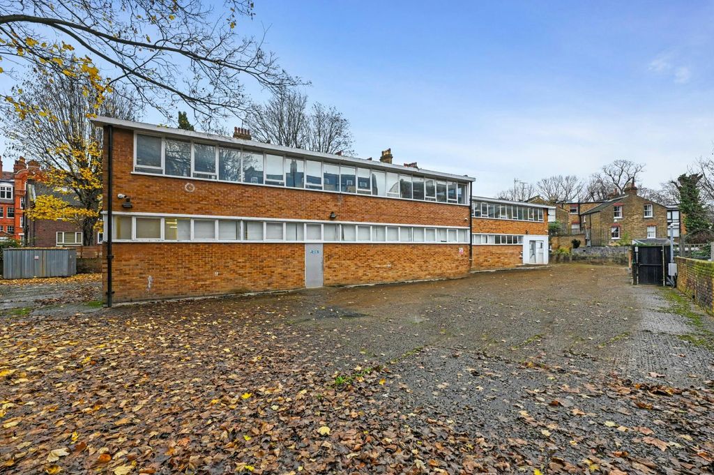 Property photo 1 of 5 Olpil282Kingstreet27 Large.Jpg