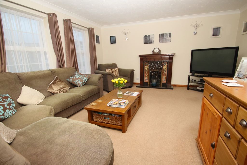 Property photo 3 of 23 Photo 29