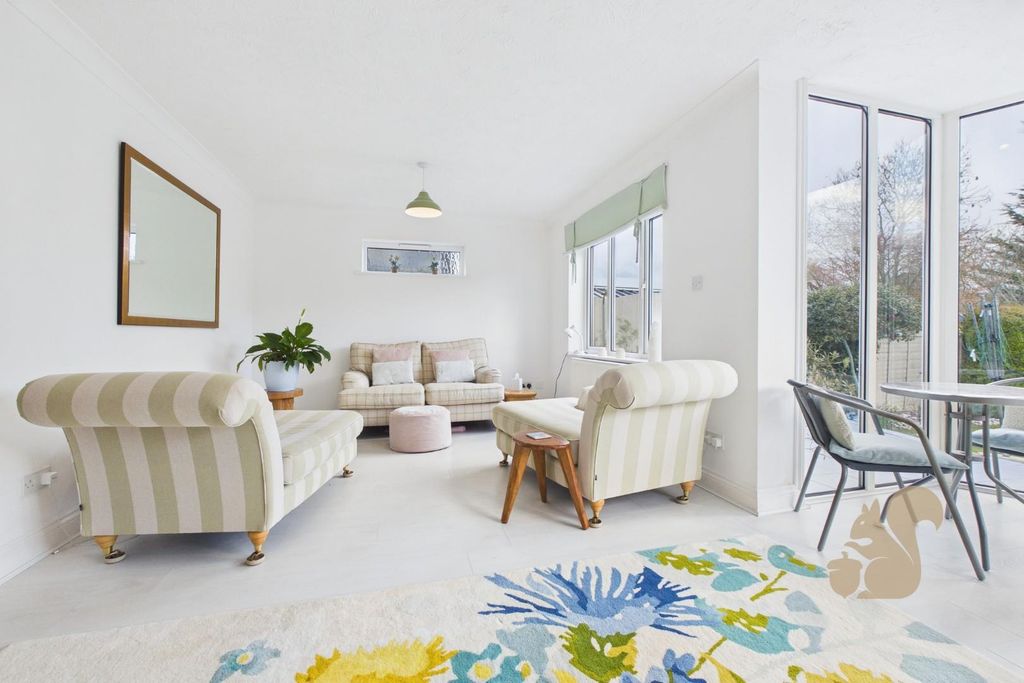 Property photo 2 of 28 Cam03877G0-Pr0329-Still010.Jpg