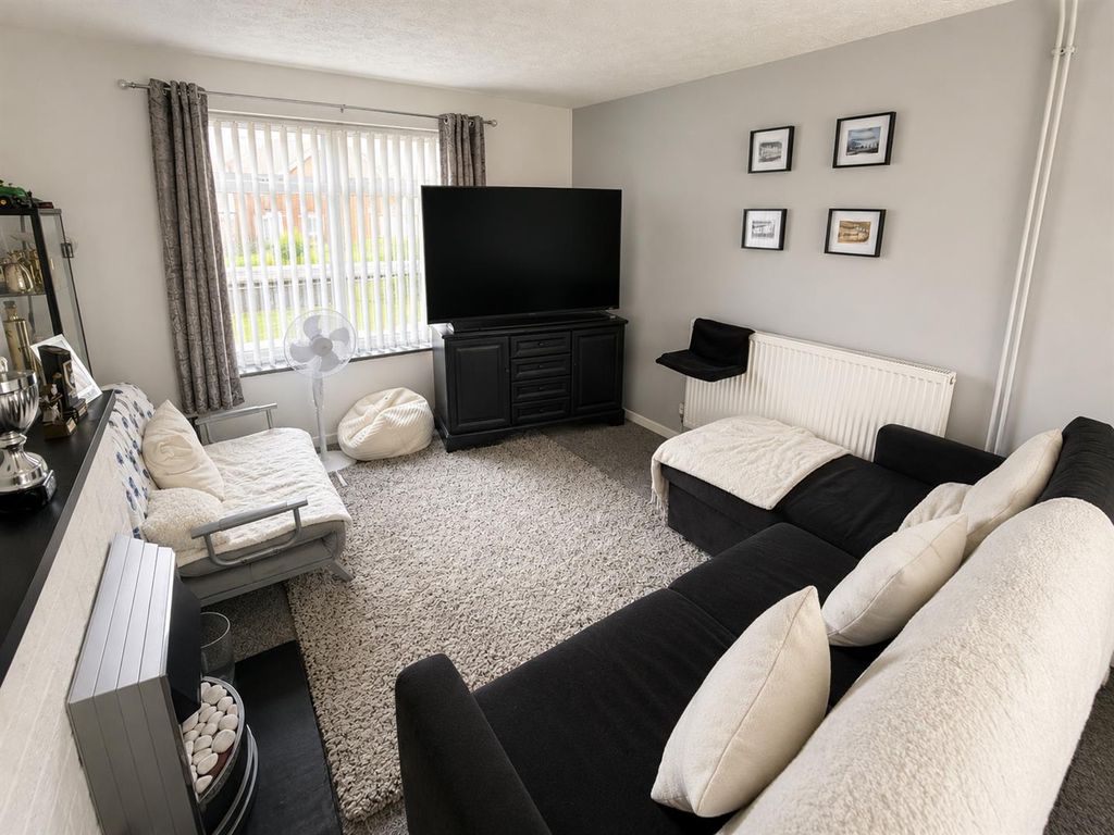 Property photo 3 of 18 3450977.Png