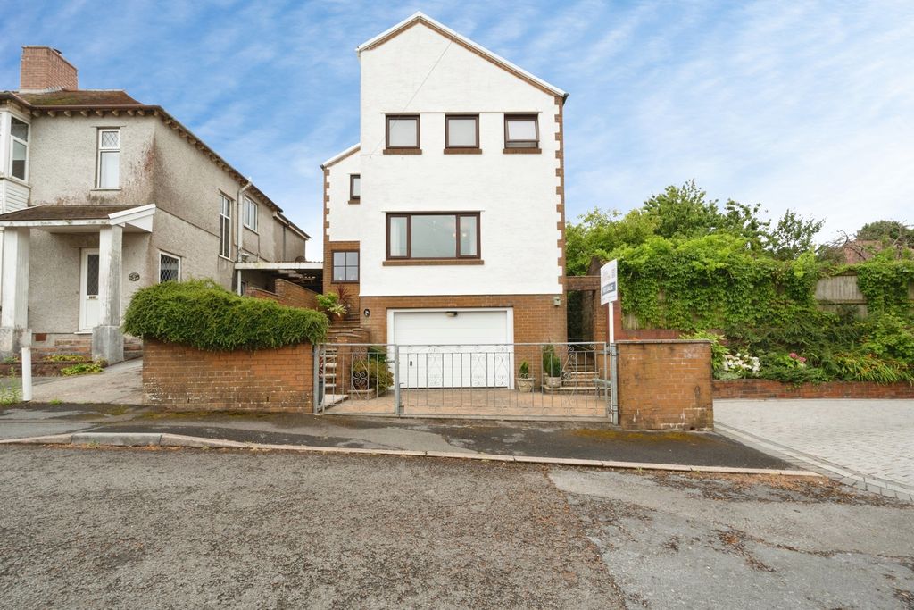 Property photo 1 of 21 Pbox-Img.Jpg