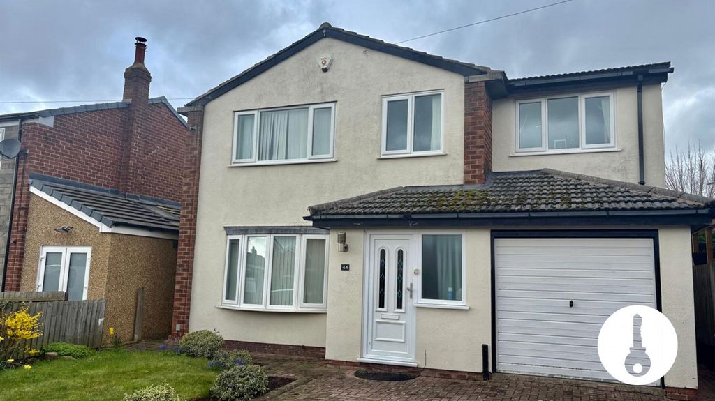 Property photo 1 of 11