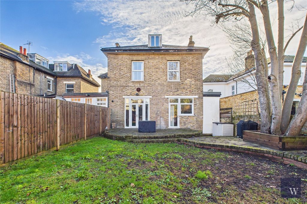 Property photo 3 of 16 Picture No. 16