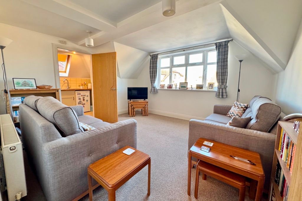 Property photo 2 of 7