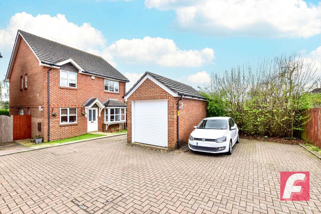 Property photo 1 of 16