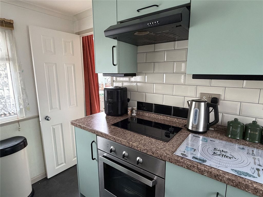 Additional image 6 of 1 bed property for saleCaravan Park, Upper Church Street, Syston, Leicester LE7