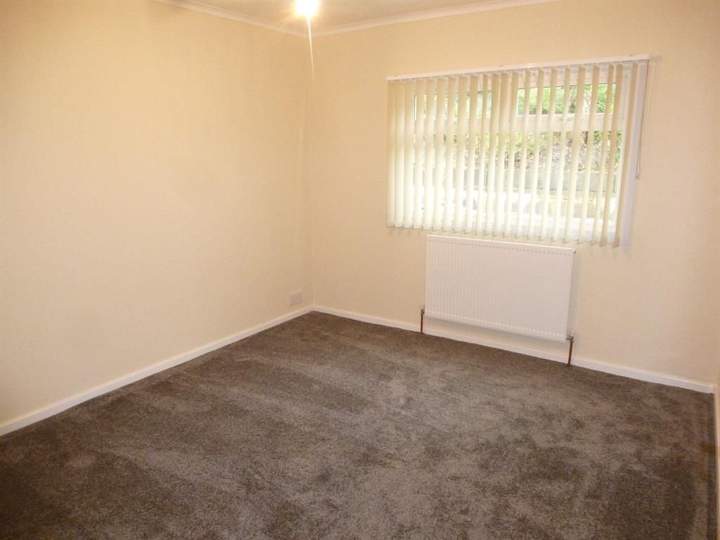 Property photo 3 of 5 Bedroom 1