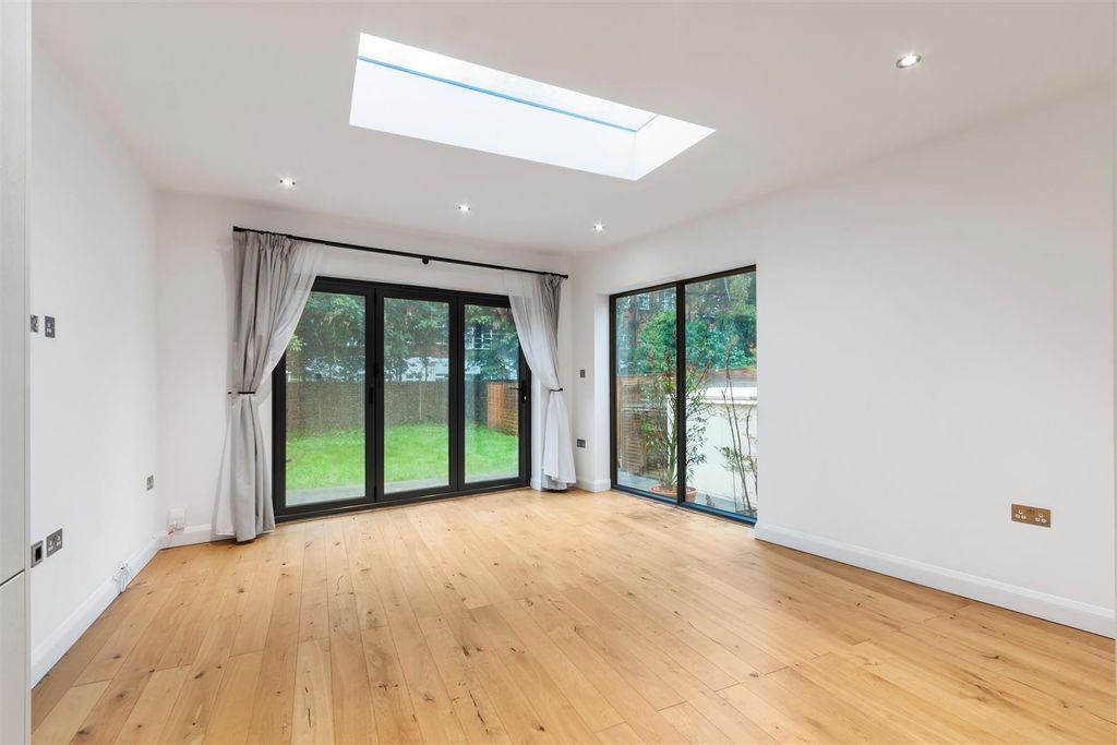 Property photo 3 of 12 Open Plan Kitchen/Dining/Reception Room
