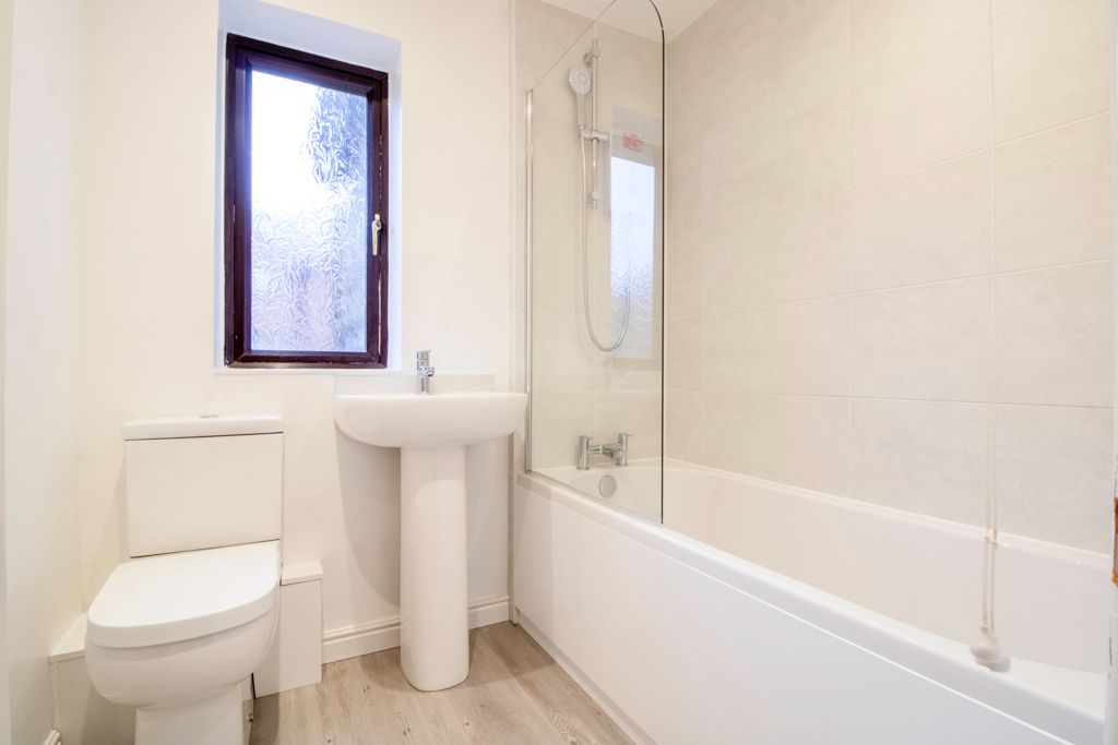 Property photo 2 of 8 Jpg