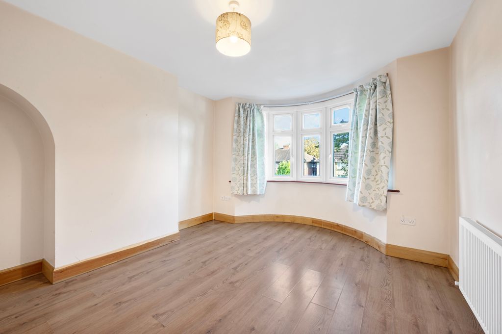 Property photo 3 of 12 Picture No. 19