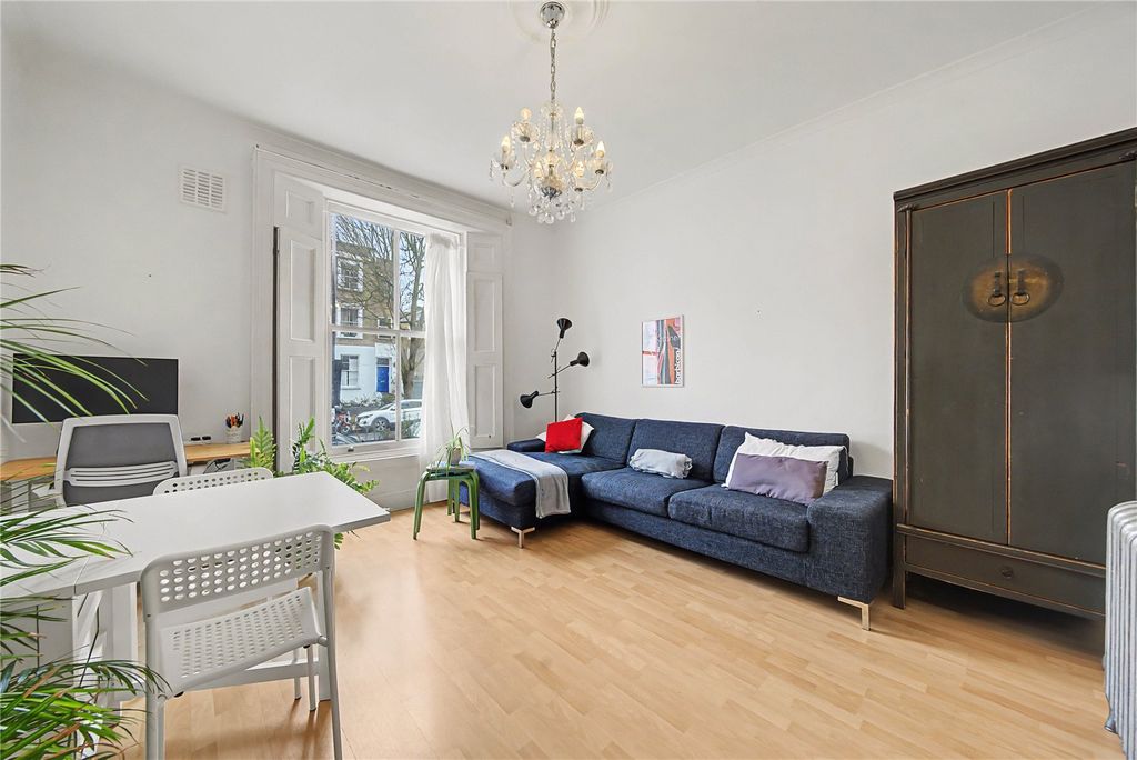 Property photo 3 of 12 Picture No. 02