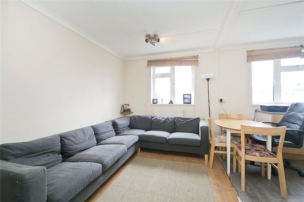 Property photo 3 of 9