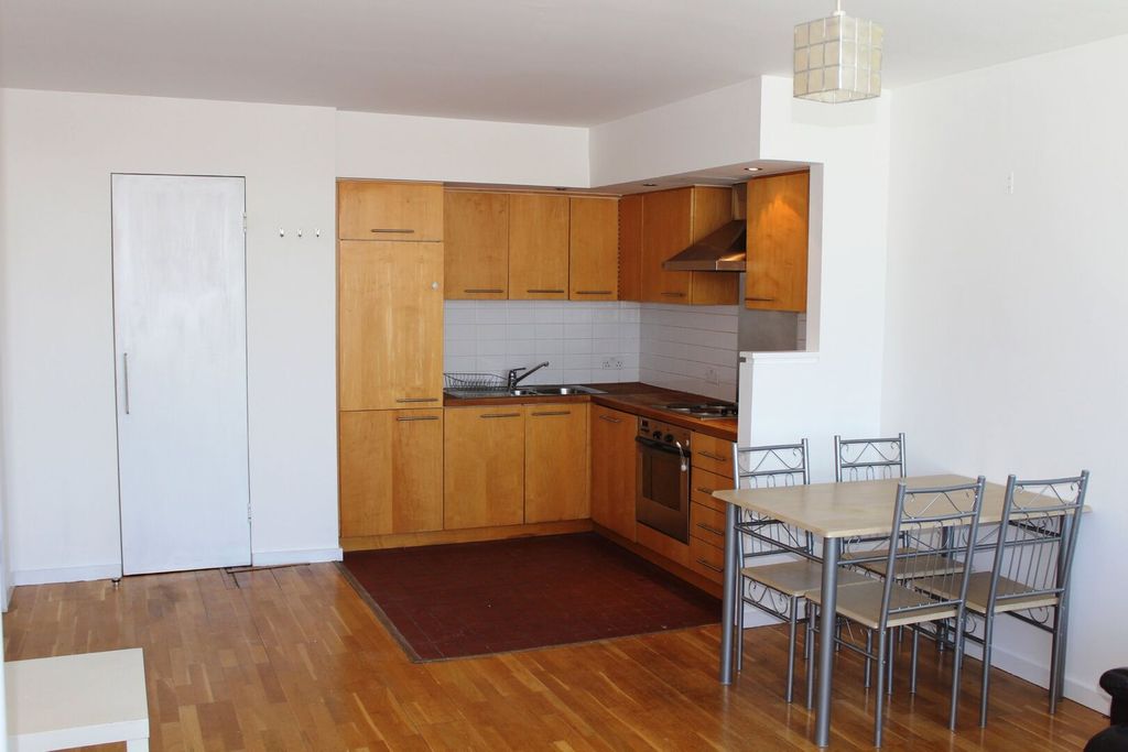Property photo 3 of 13 Img_9835_7_Original.Jpg