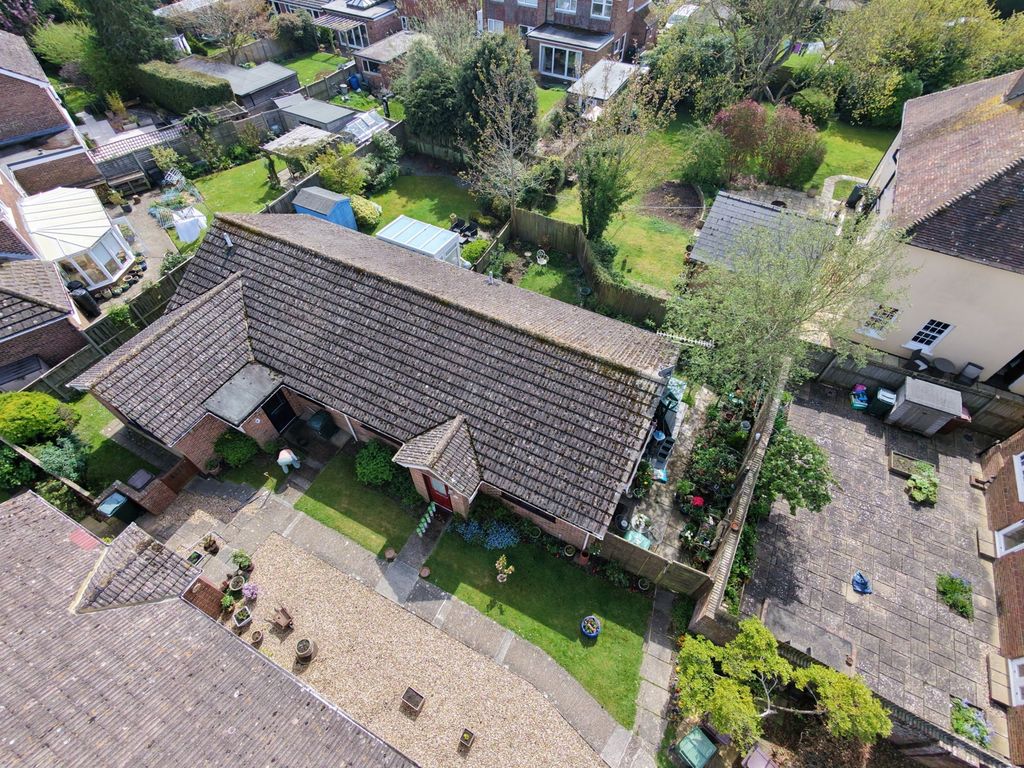 Property photo 2 of 14