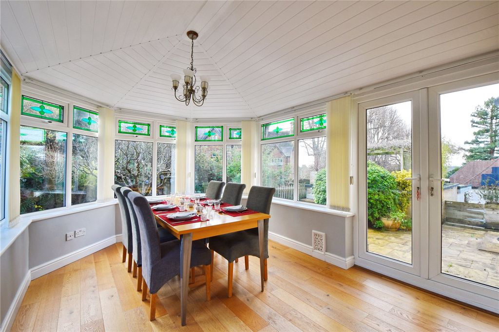 Property photo 3 of 20 Picture No. 02