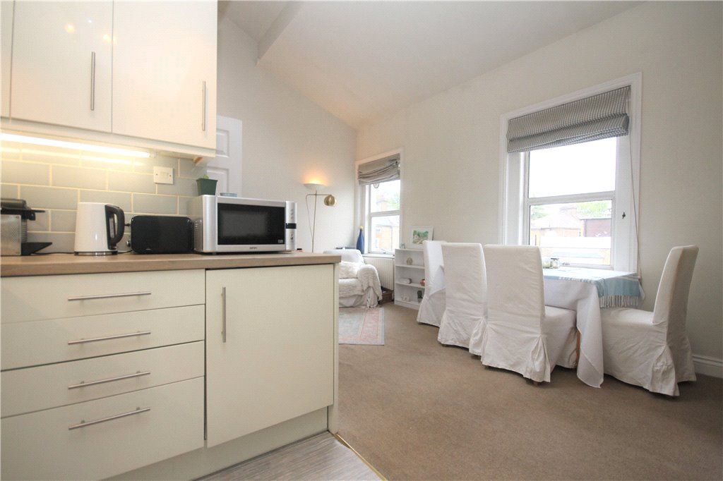 Property photo 1 of 9 Reception/Kitchen
