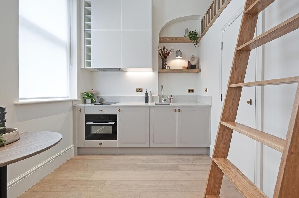 Property photo 1 of 7 Flat 5 (10).Jpg