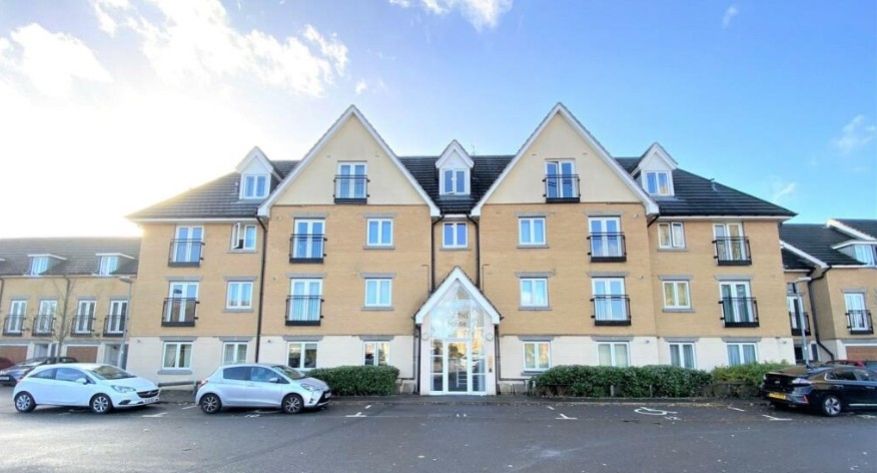 Property photo 1 of 16