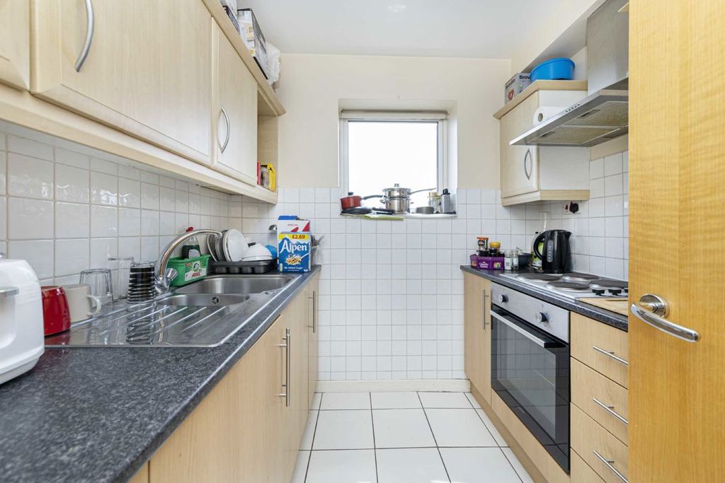 Property photo 3 of 7