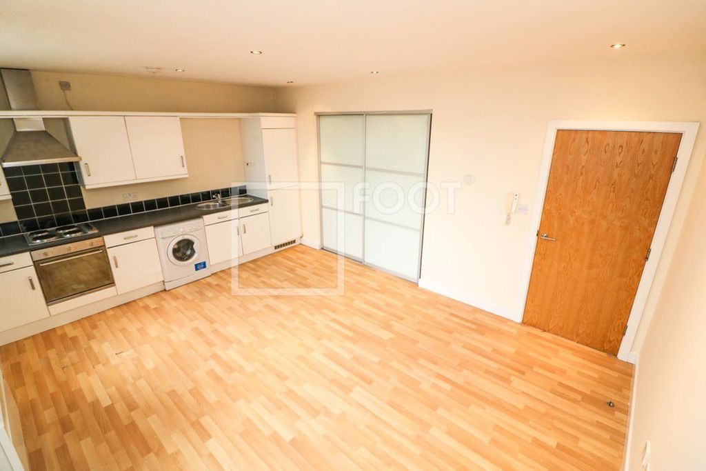 Property photo 3 of 29