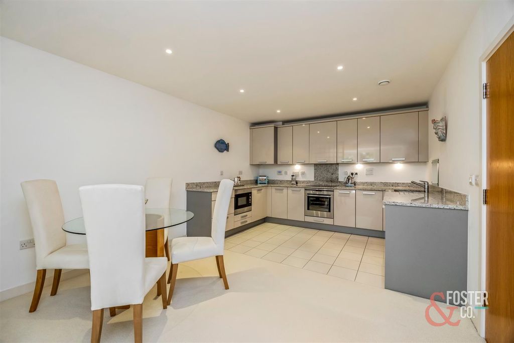 Property photo 3 of 22 Preston Park Avenue, Preston Mansions, Apartment 1