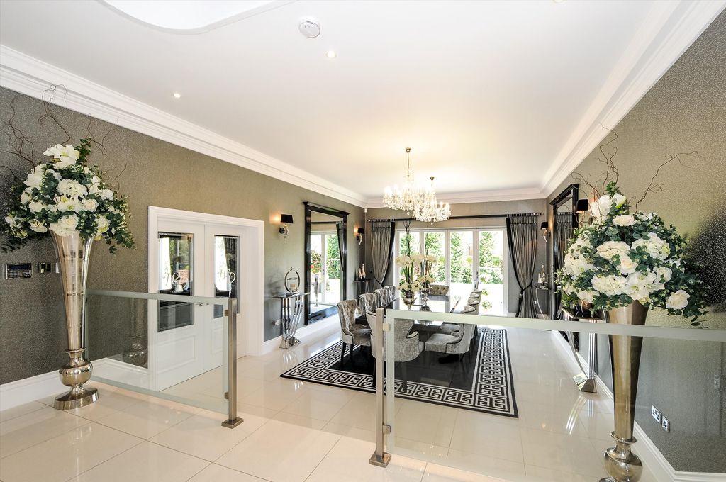 Property photo 1 of 10 Image