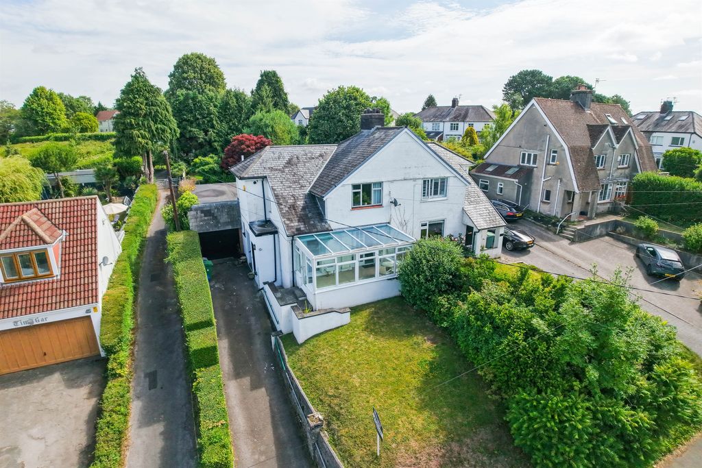Property photo 1 of 34