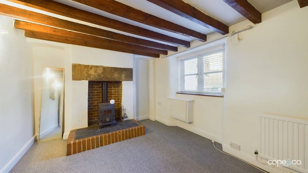 Property photo 3 of 15 3852717