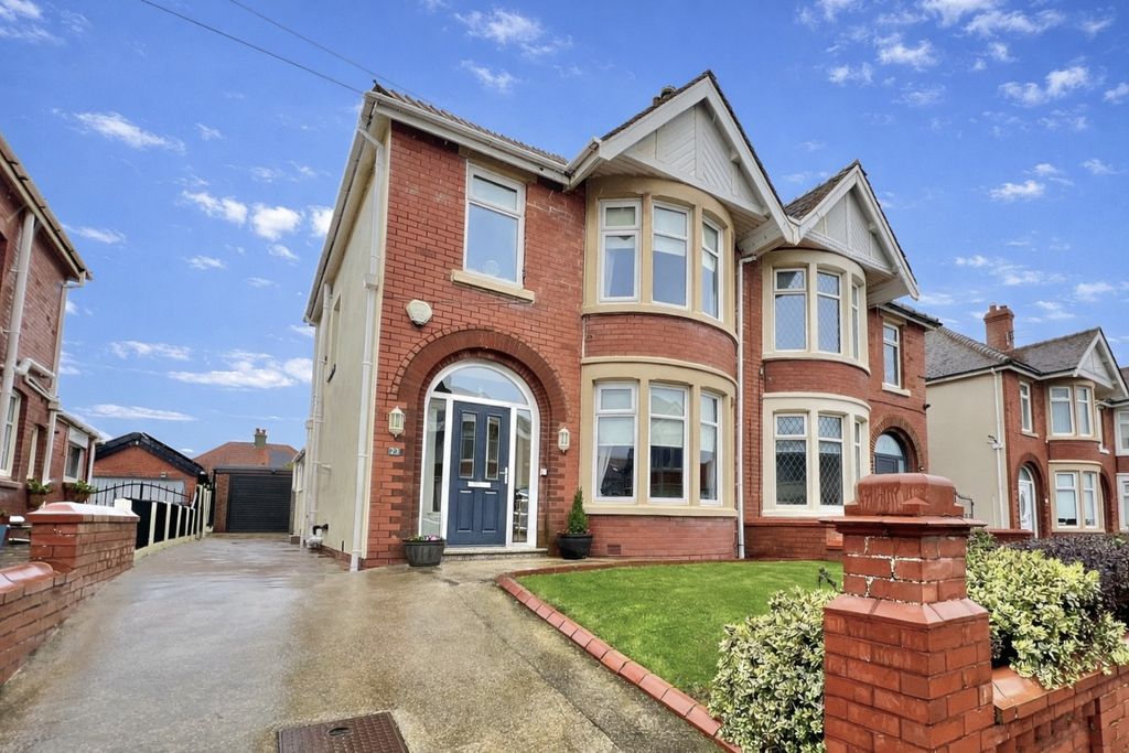 Property photo 1 of 24