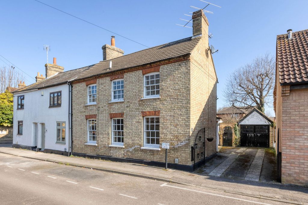 Property photo 1 of 26