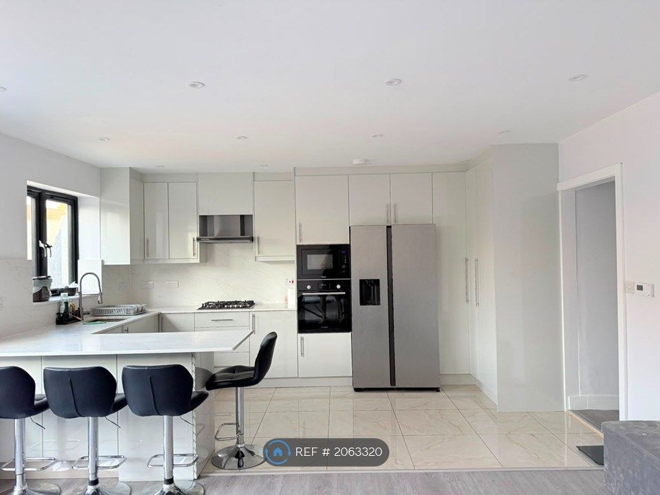 Property photo 1 of 13 Kitchen