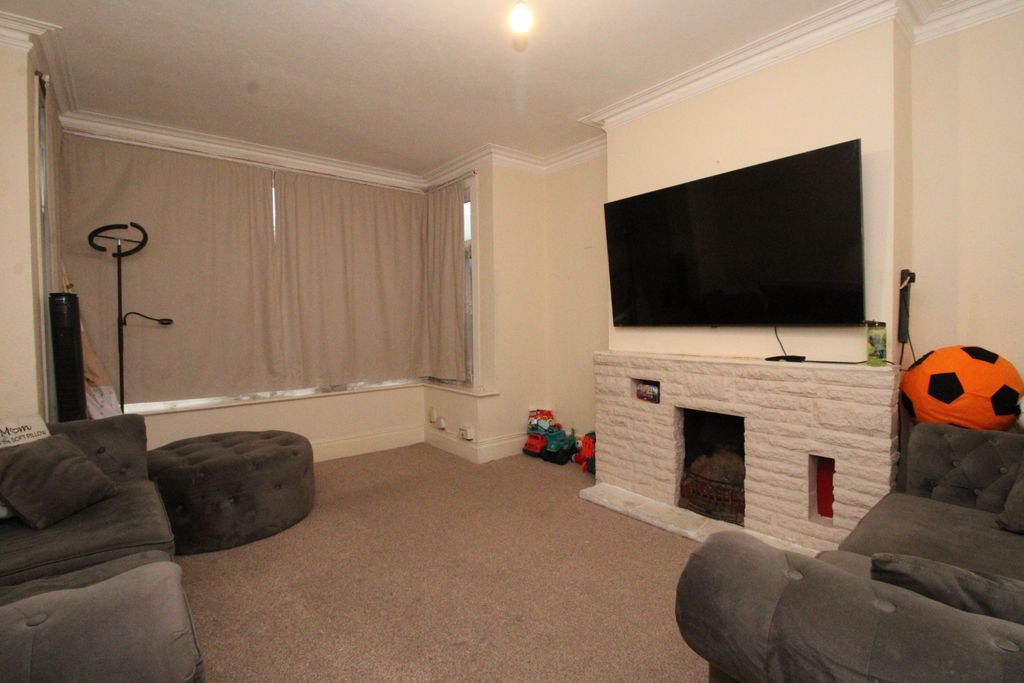 Property photo 2 of 11 Img_6568