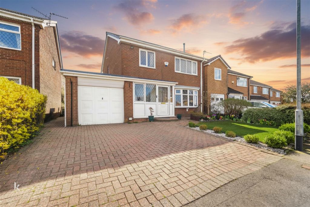 Property photo 2 of 40 Dsc06092.Png