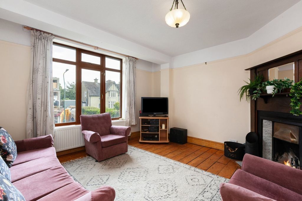 Property photo 2 of 18 Picture No. 05