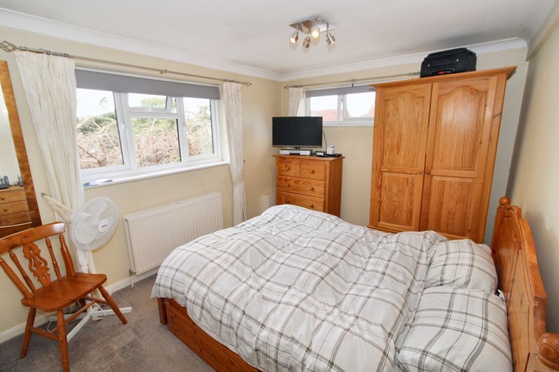 Property photo 3 of 17 Photo 4