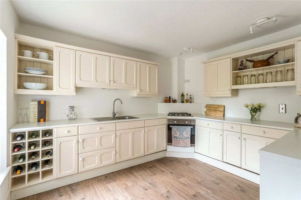 Property photo 3 of 13 Kitchen