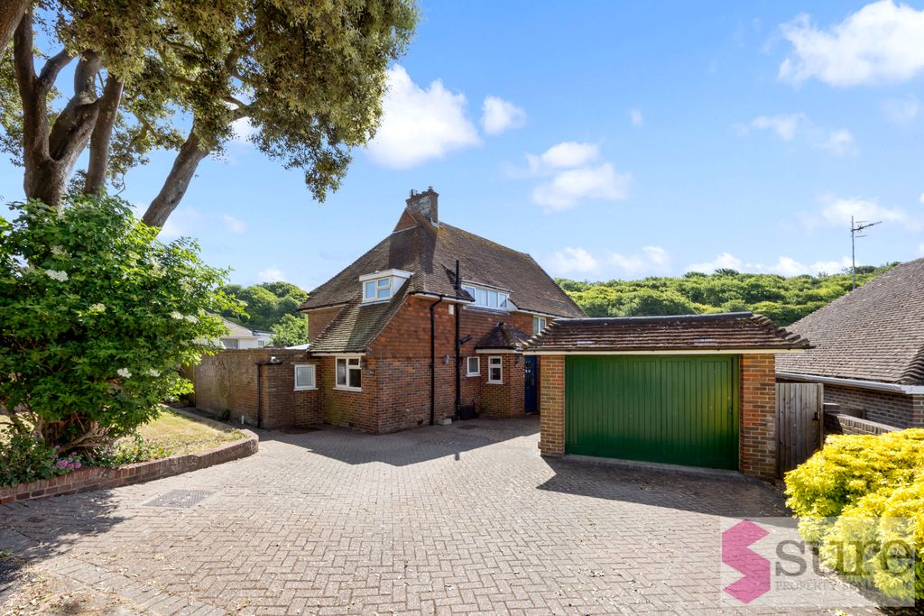 Property photo 2 of 31 Dean Court Road_94-024