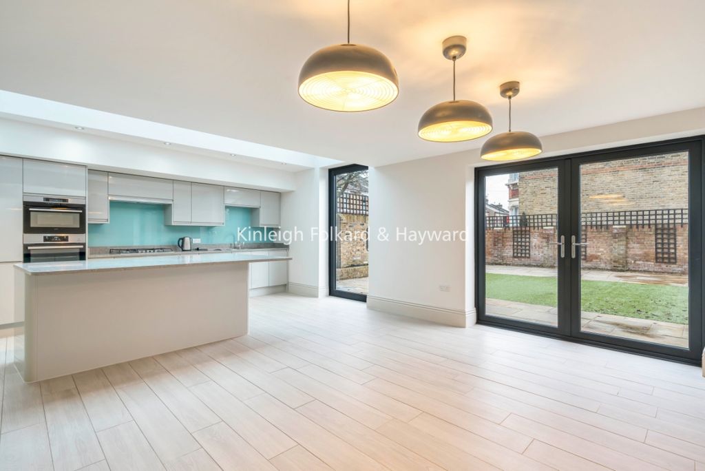 Property photo 1 of 19 E9680881-Dd99-4B5A-8