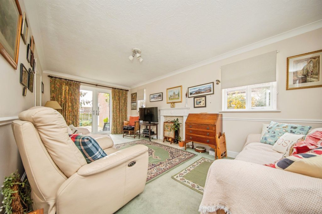 Property photo 3 of 22