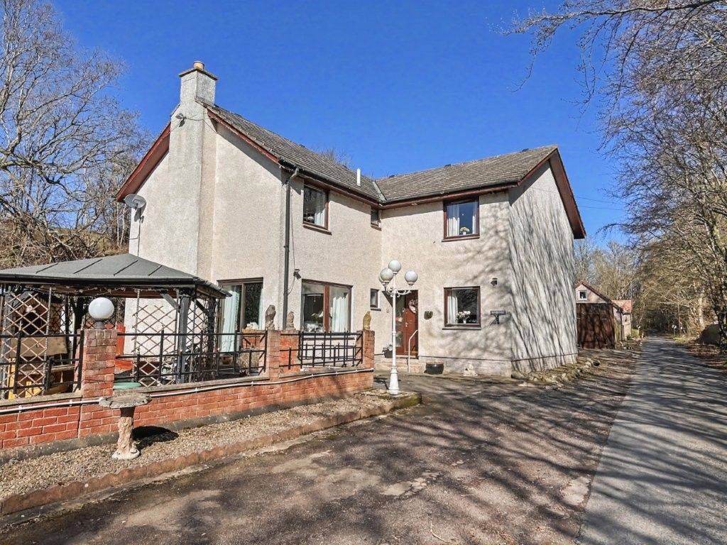 Property photo 1 of 34