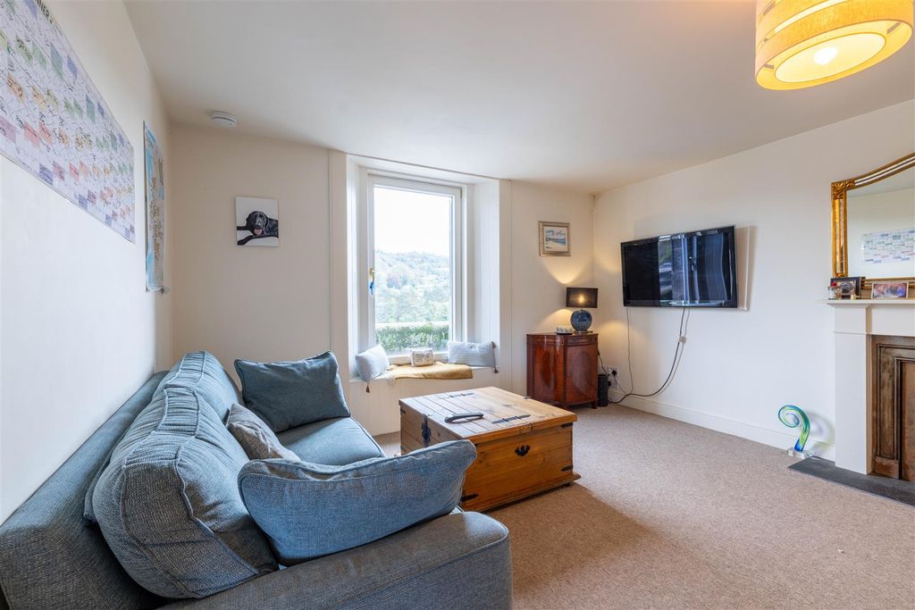 Property photo 3 of 19 S02.Jpg