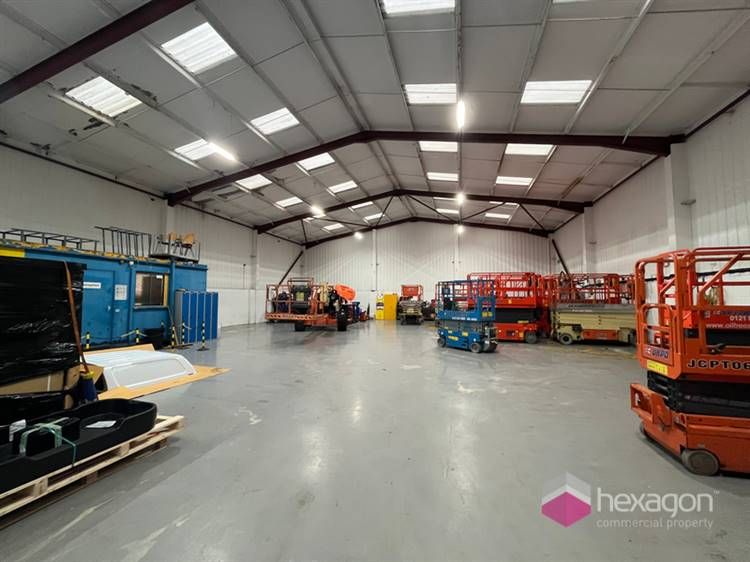 Property photo 3 of 7