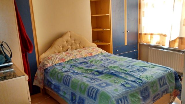 Property photo 1 of 3