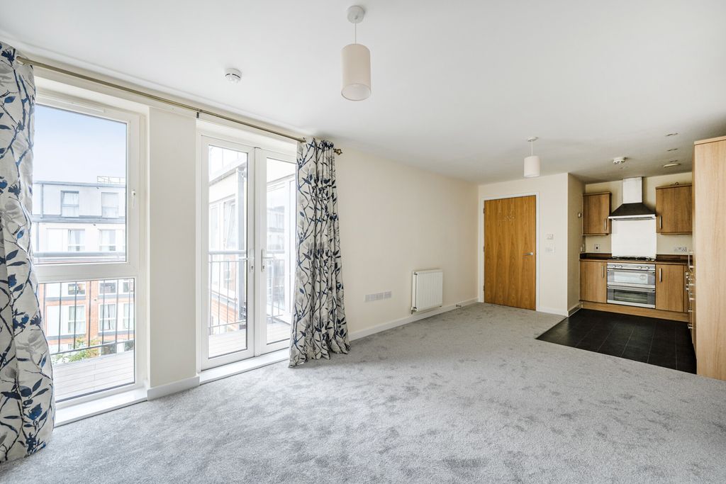 Property photo 2 of 21 1345207-20-68Ae36...
