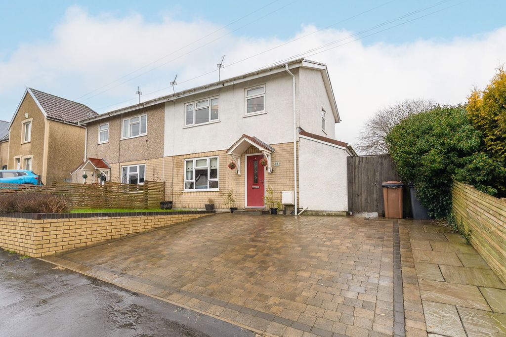 Property photo 1 of 22